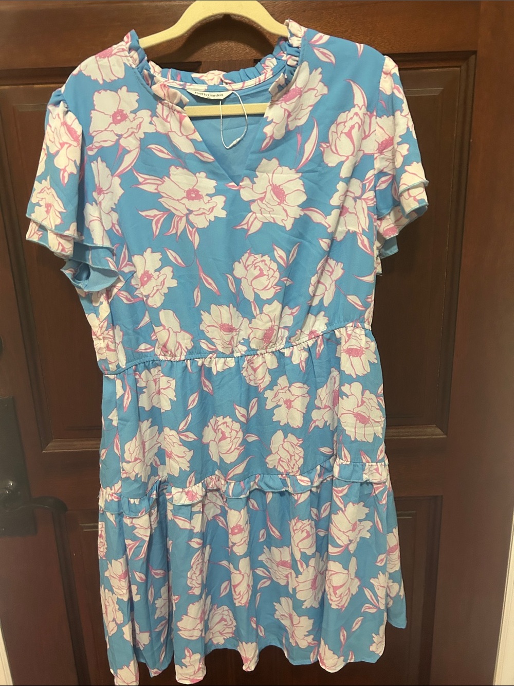 Blue Floral Midi Dress with V-Neck and Tiered Skirt